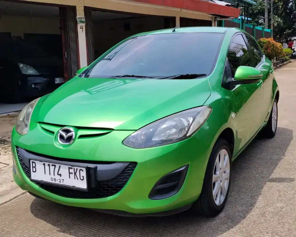 Mazda 2 S 2012 tgn1 rawatan