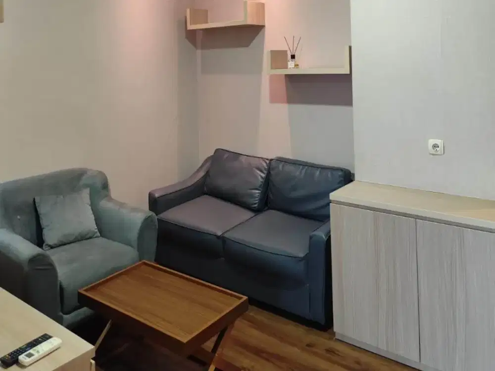 Sewa Apartemen Thamrin Residences 1 Kamar Tidur Lantai Sedang
