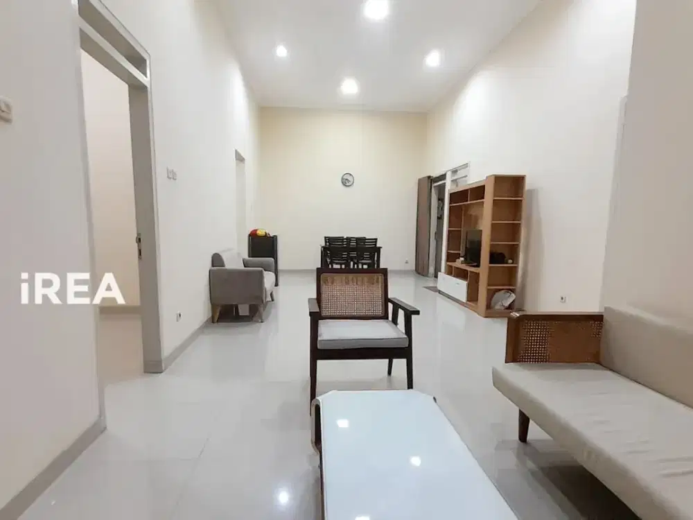 DISEWAKAN RUMAH DI BATURAN COLOMADU DEKAT RS MATA SOLO