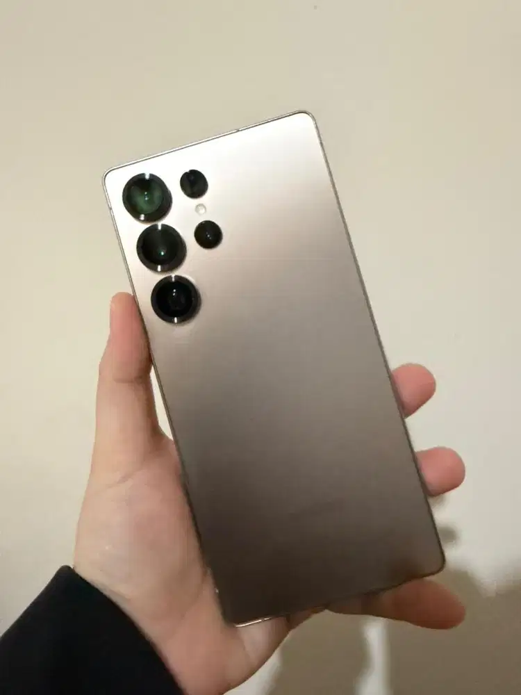 Samsung S25 ultra 512gb silver super like new