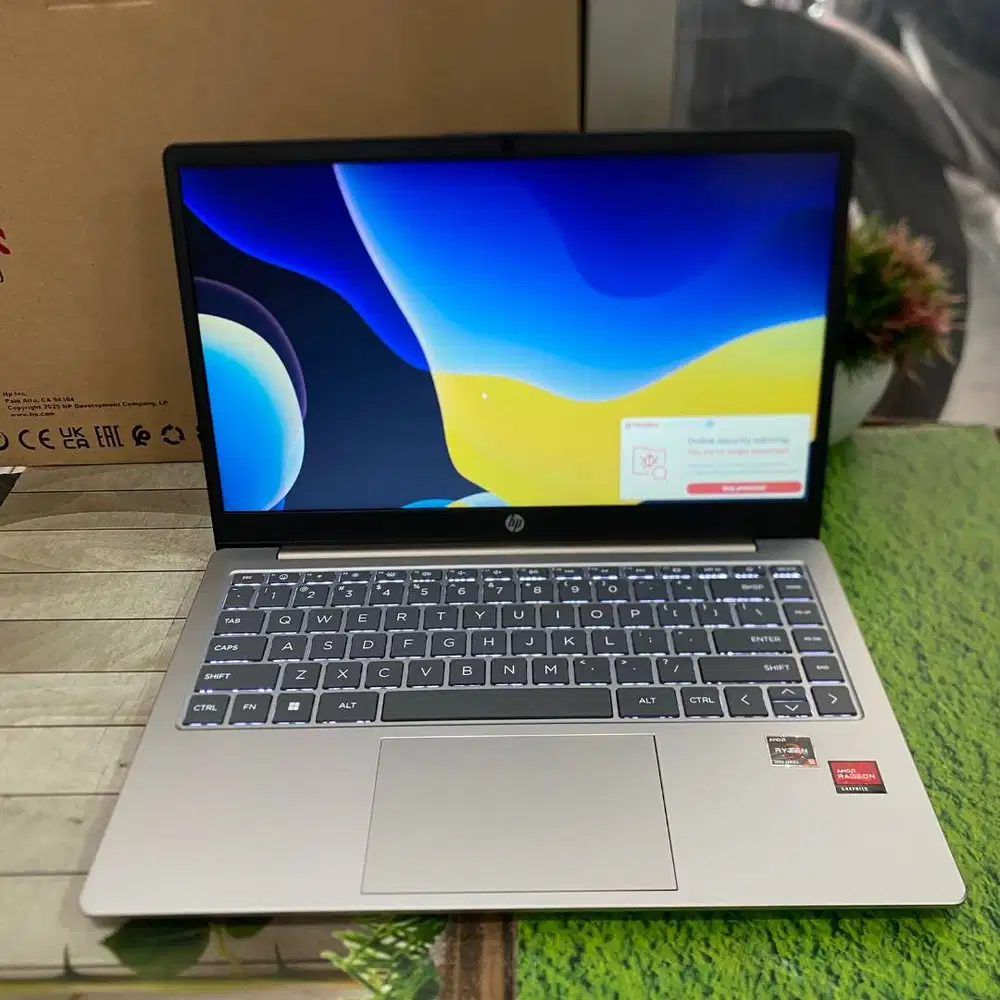 New HP 14-EM0019AU Ryzen 5-7530U RAM 8GB SSD 512GB 14 FHD Windows 11