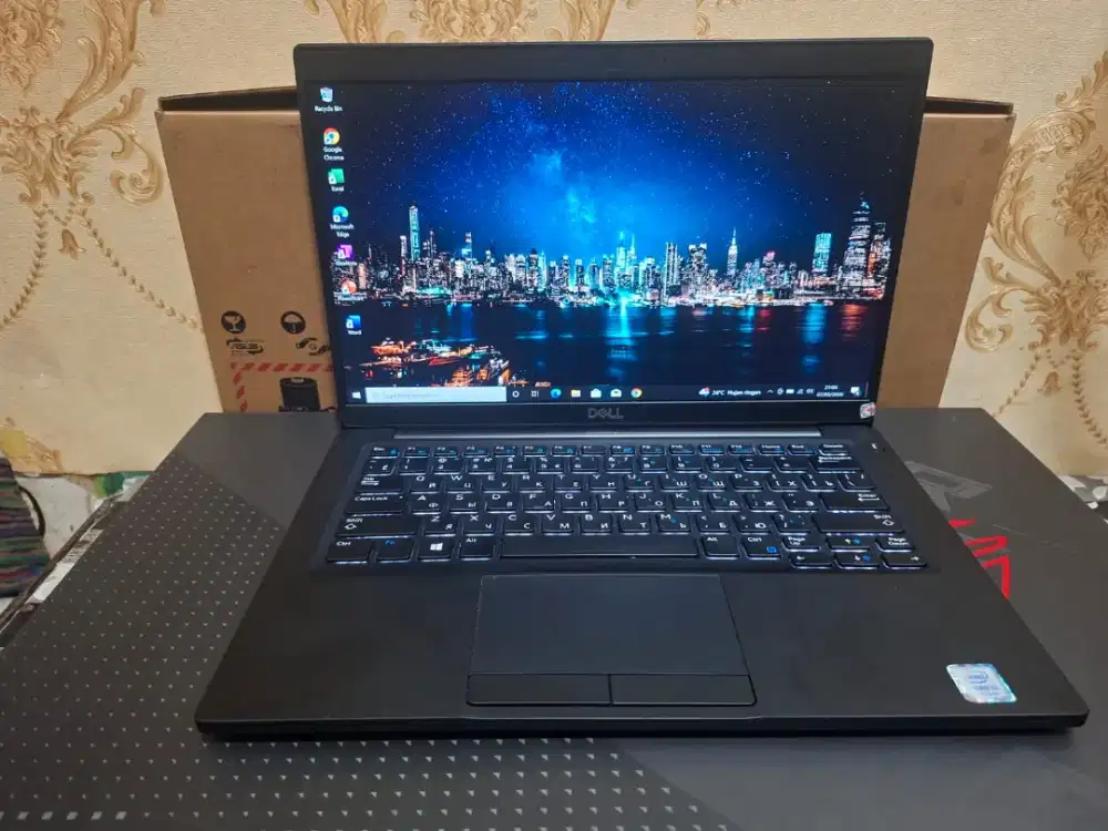 Laptop Dell Latitude 7390