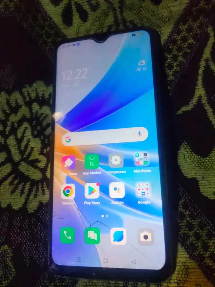 Oppo a17k gres 95% MULUS,normal semua nya,minus retak 3 helai aja