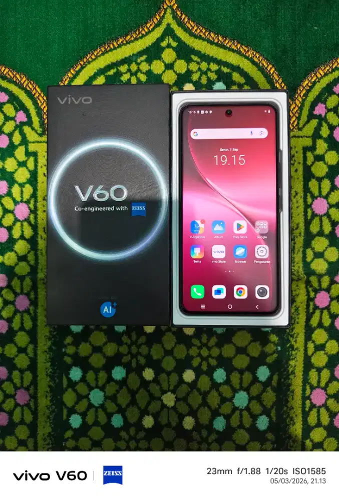 Vivo V60 5G 12/256 Fullset ( Garansi September & Agustus 2026 )