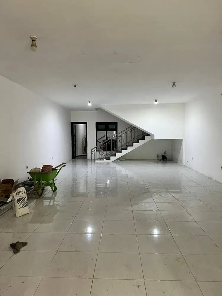 Disewakan Ruko Mulyosari Baru Renov