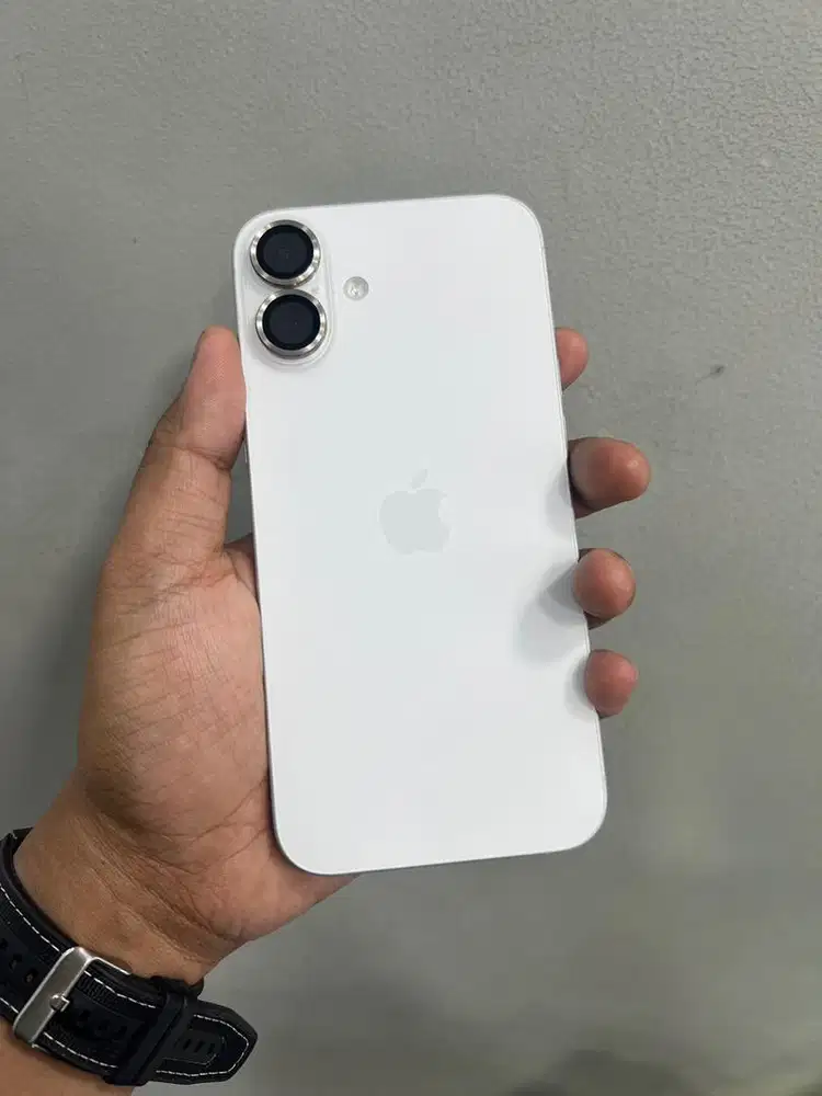 iPhone 16 plus 128GB resmi garansi ON