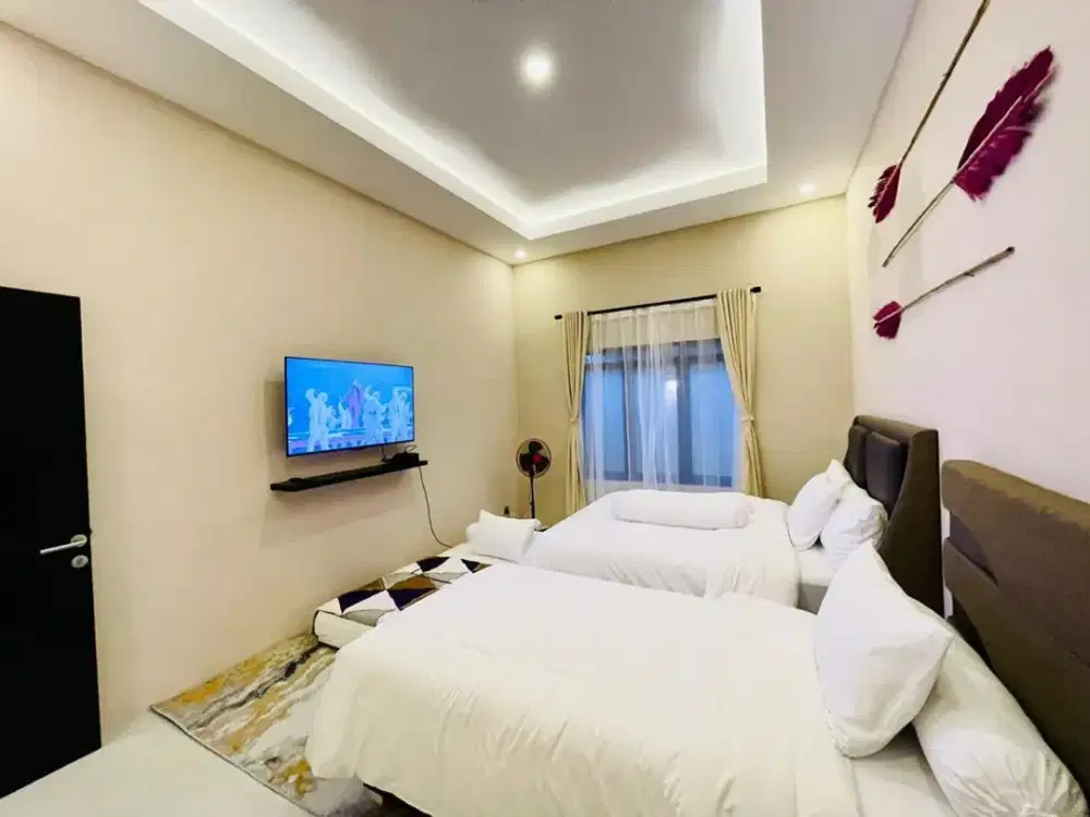 Dijual Rumah villa aktif Jalan Cikidang kawasan Lembang Bandung barat