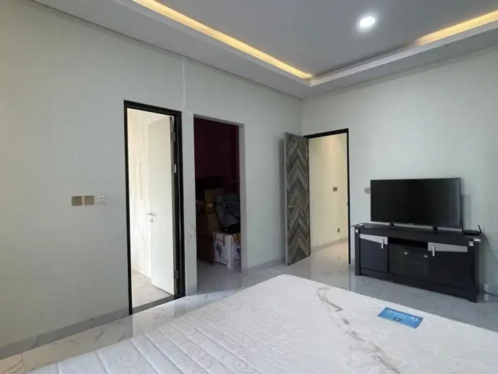 Dijual Rumah 3 Lantai Murah di Karawaci Residence Dekat Gading Serpong