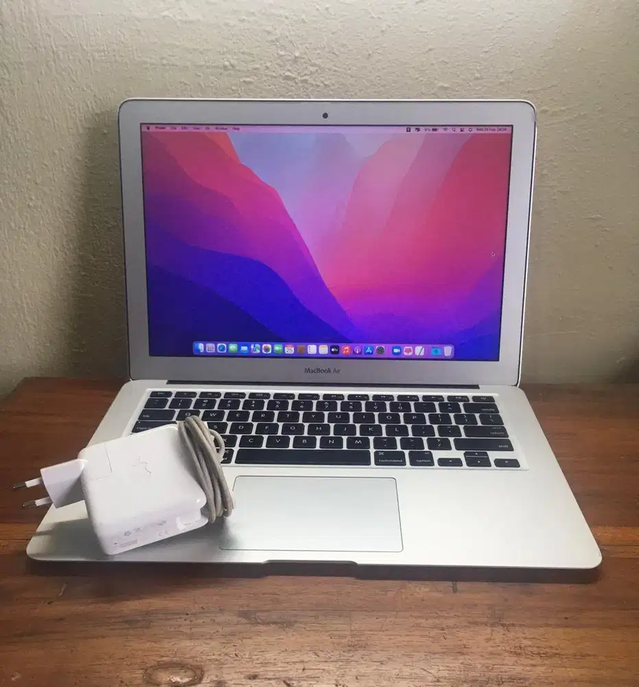 Macbook Air 13 inch 2017 Siap Pakai