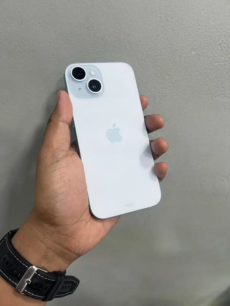 iPhone 15 128GB resmi