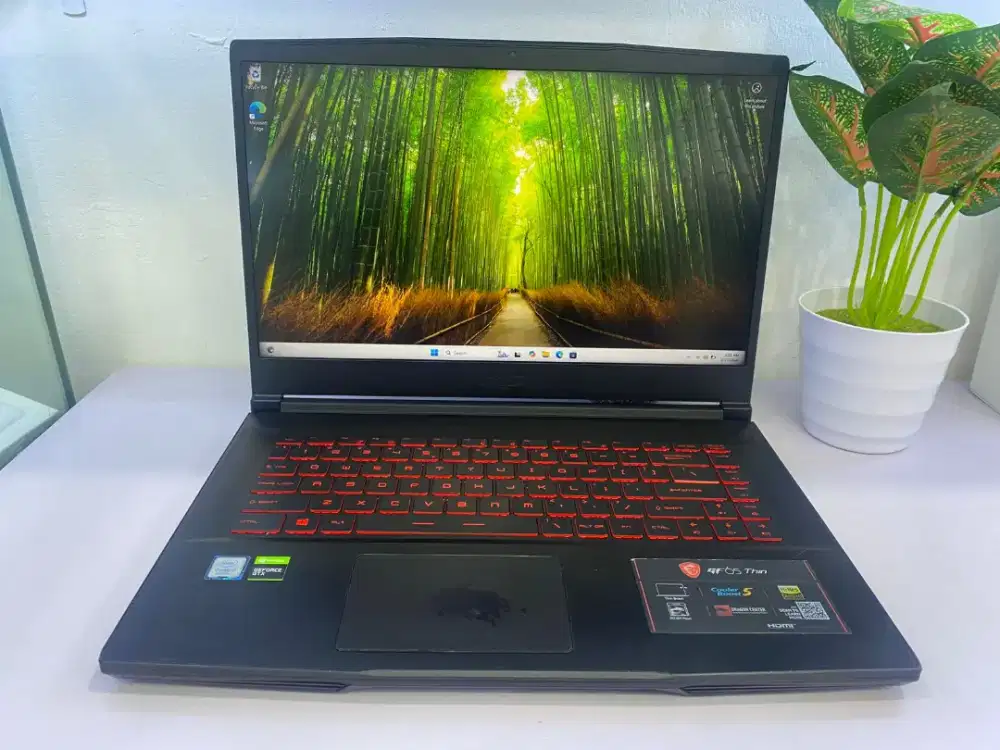 MSI GF63 Thin Core i7 - 8750H/8GB/SSD 128GB + 1TB HDD, GTX 1050 4GB,