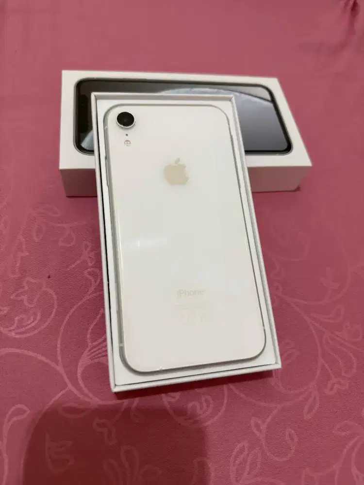 iphone xr 128gb putih