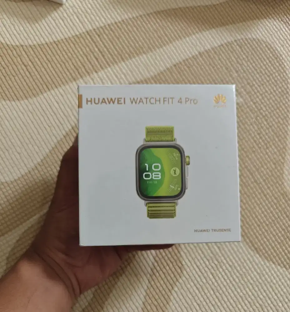 Huawei watch Fit 4 Pro