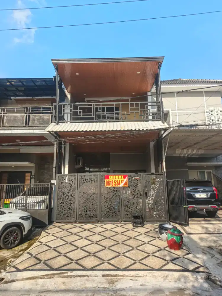 Rumah SHM di Kutisari Indah Furnished