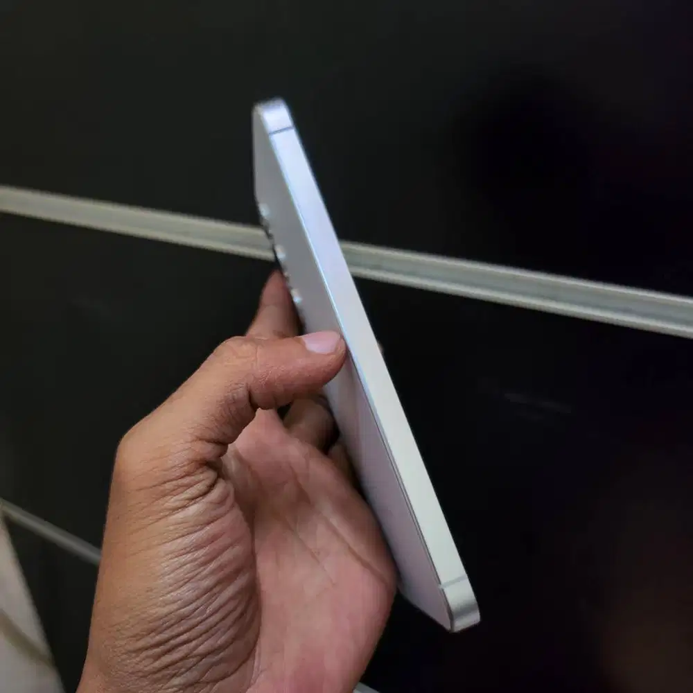 iphone 13 128gb ibox lengkap ori mulus