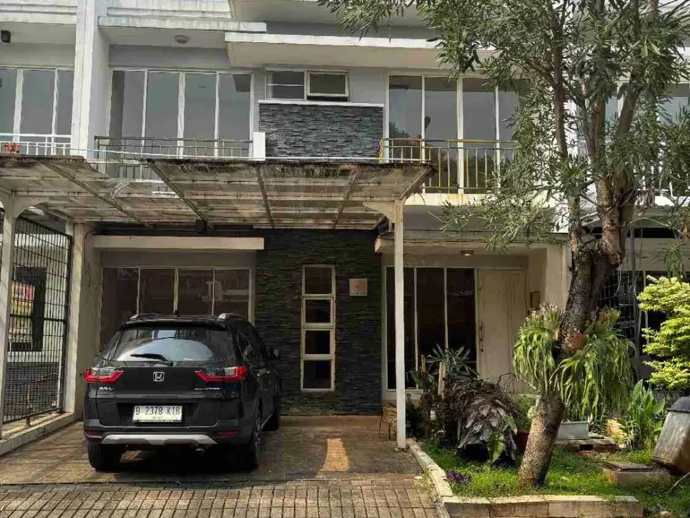 Jual Cepat Rumah Eksklusif Luas 120m² Siap Huni di Grand Galaxy City