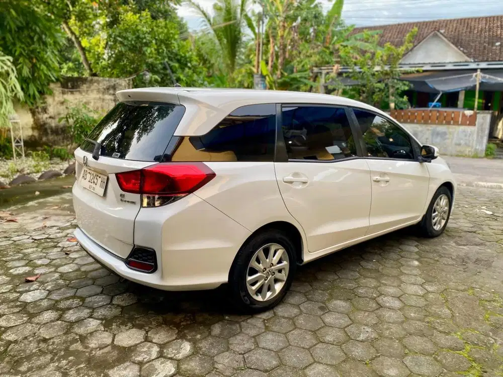 Mobilio E pemakaian 2015 asli plat AB pajak baru