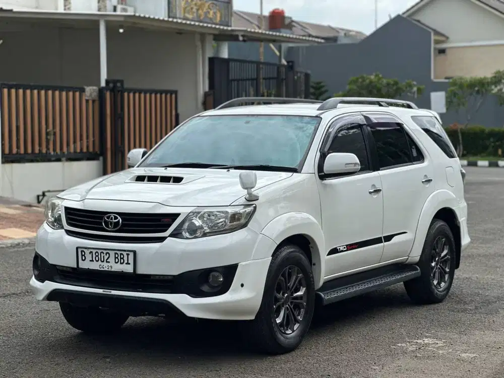 Fortunet 2.5 G VNT TRD Sportivo Platinum White 2014