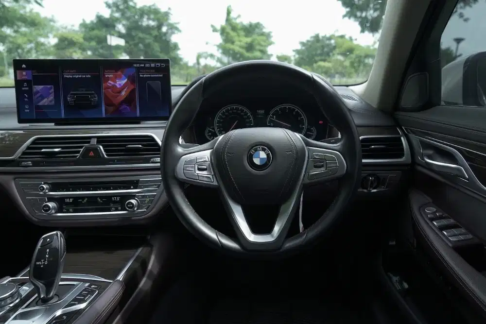 BMW G12 730Li Luxury - Faktur & Pakai 2021 (NIK 2018 ) Kondisi TOP