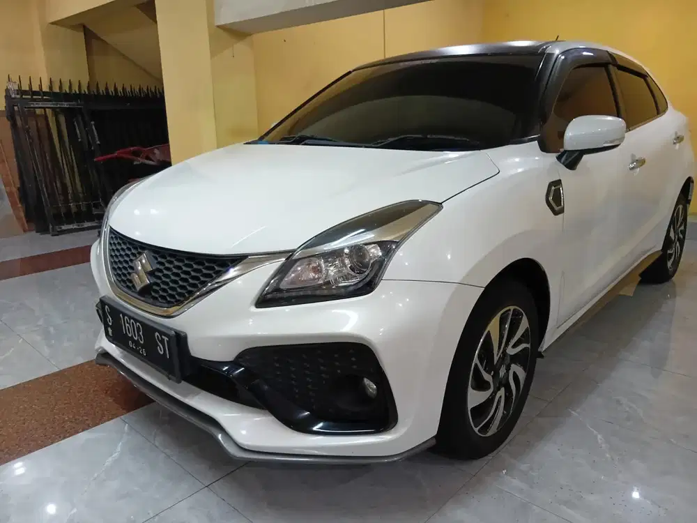 Suzuki Baleno Automatic Putih