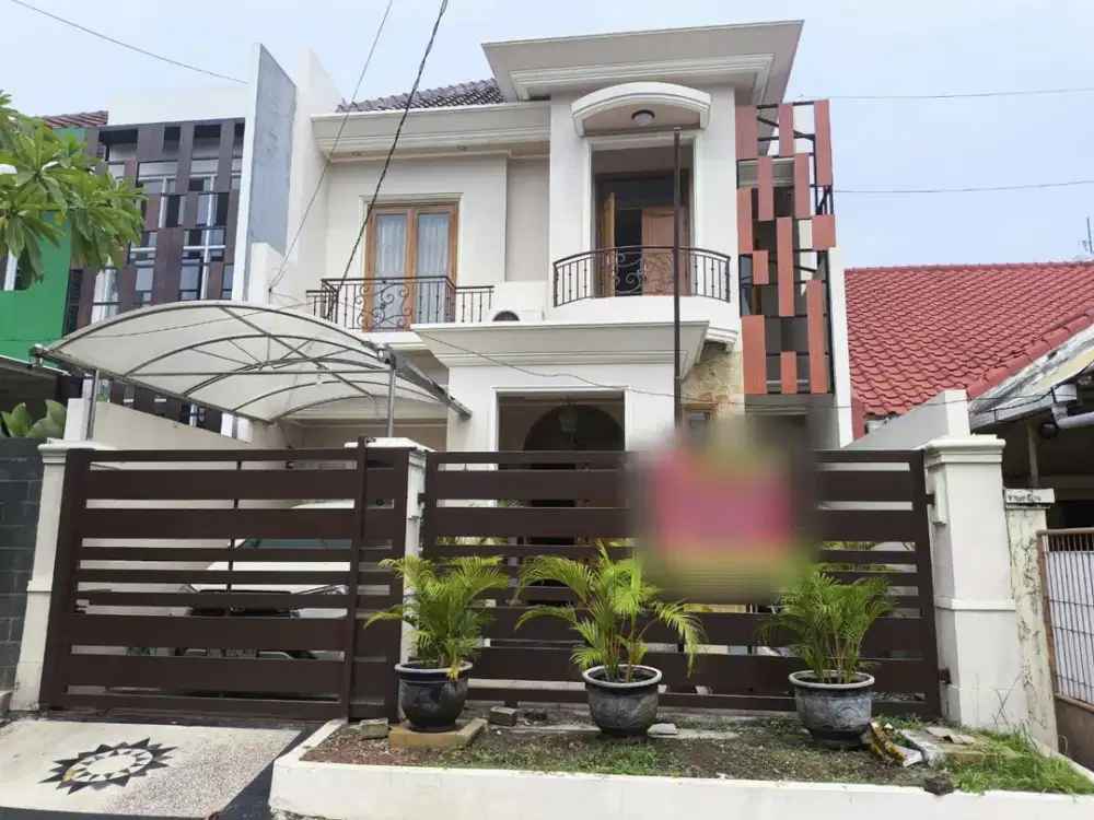 Dijual Rumah Second Sangat Terawat & Siap Huni Semi Furnished Araya