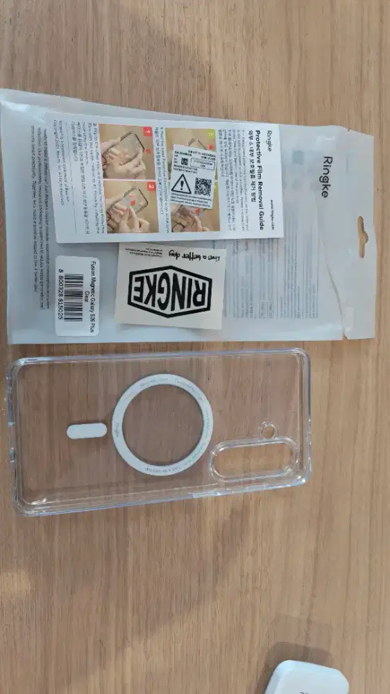 Casing S26 Plus Ringke Clear Matt Magsafe