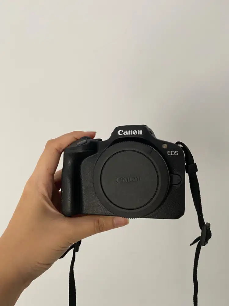 PRELOVED SECOND CANON EOS R100 SET LENGKAP