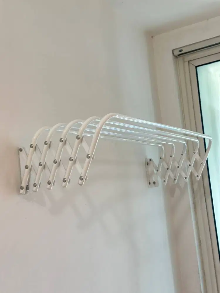 Jemuran Dinding Rectractable/Jemuran Tarik/Rak Dinding/Jemuran Handuk/