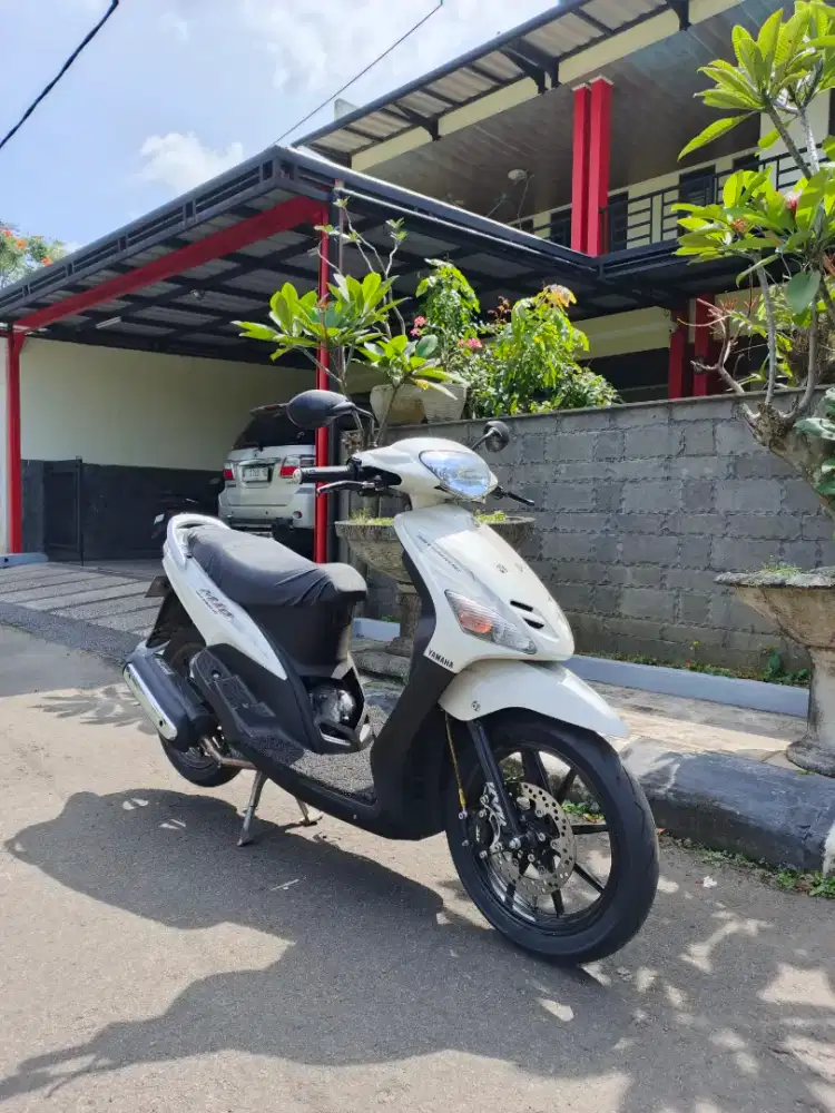 YAMAHA MIO 2005 NON STEP
