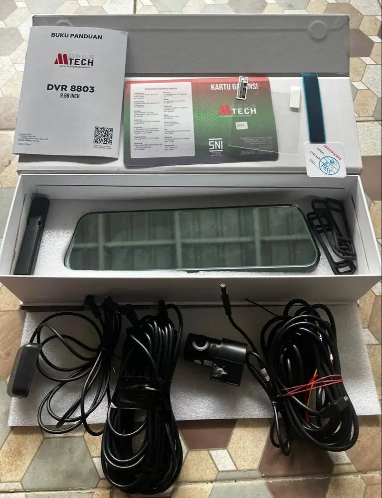 Dashcam Mtech 8803 - layar 9,66 inch