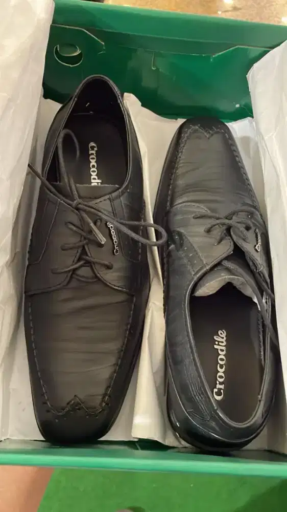 Sepatu Formal Crocodile Baru