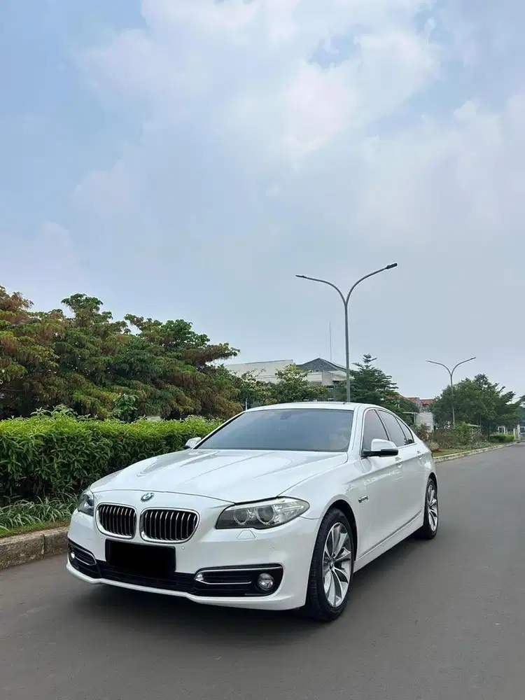 BMW 528i LUXURY 2014 BERKUALITASS