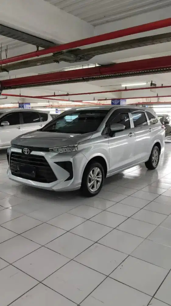 Toyota Avanza 2022 1.3E CVT matic silver