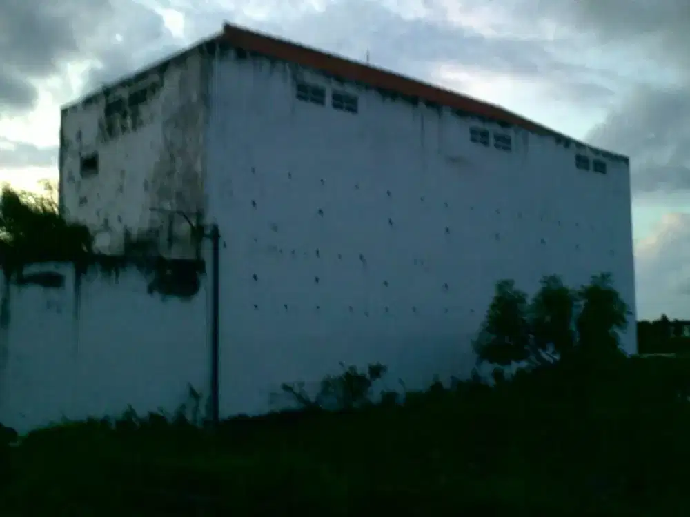 Gudang di pangkah kulon gresik