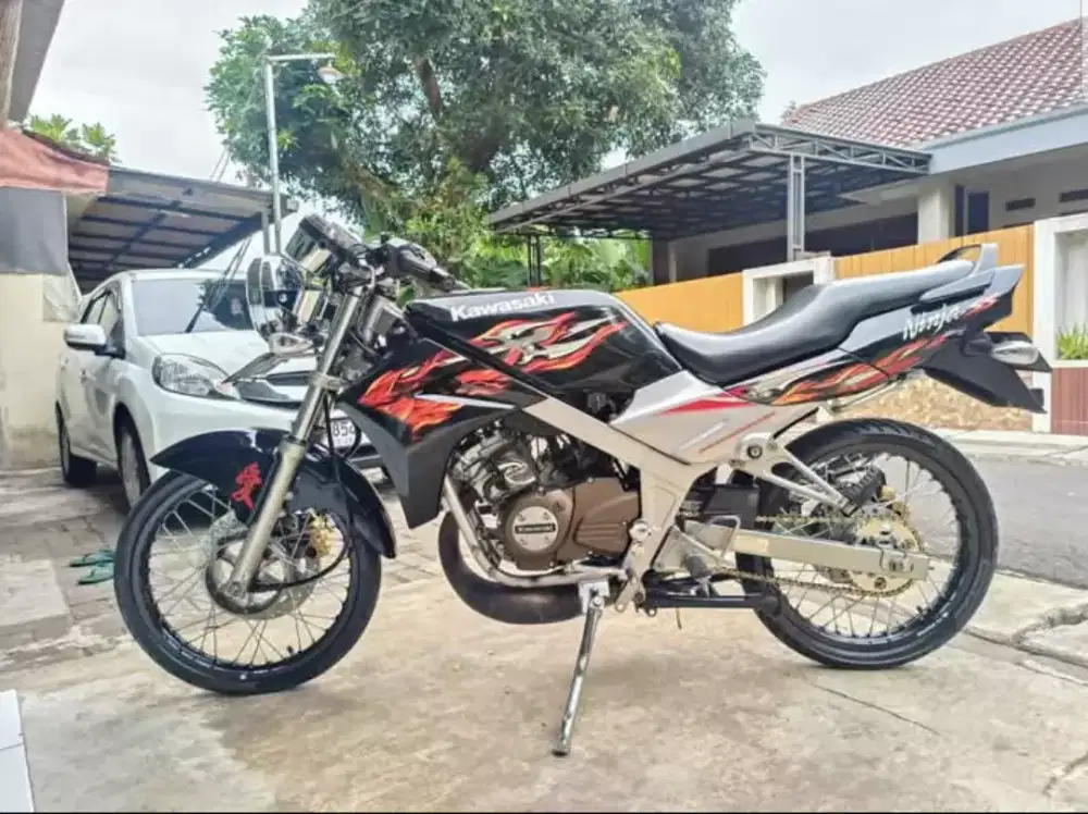 Kawasaki Ninja R Thn 2009