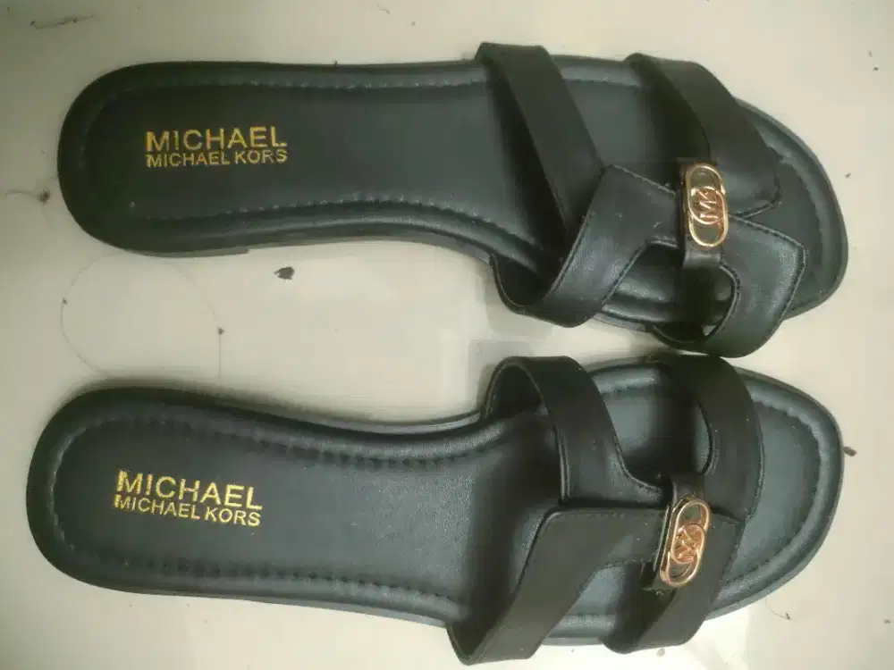 sendal  eanded wanita ok