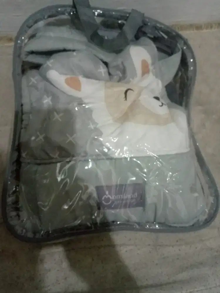 gendongan bayi depan