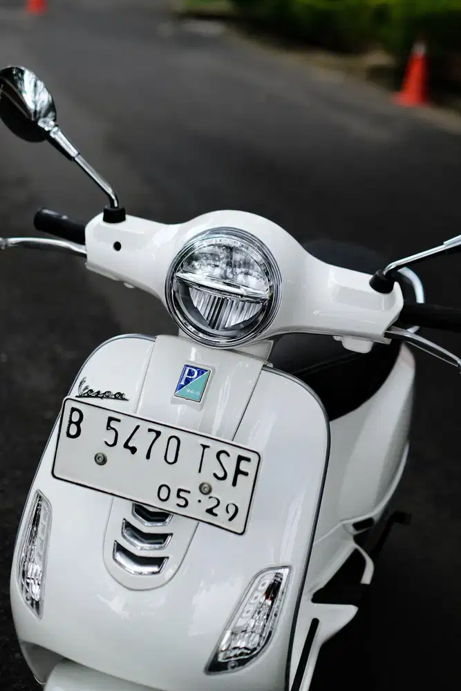 Lx  125 IGET LED 2024