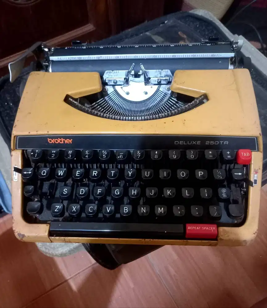 Jual typewriter jadul