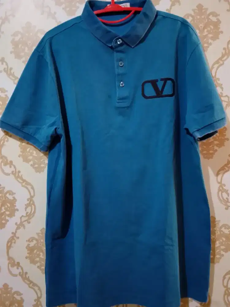 Di jual baju kaos kerah mirror size L