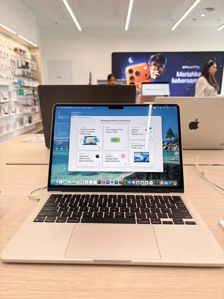 Macbook air M2 resmi apple ready stcok