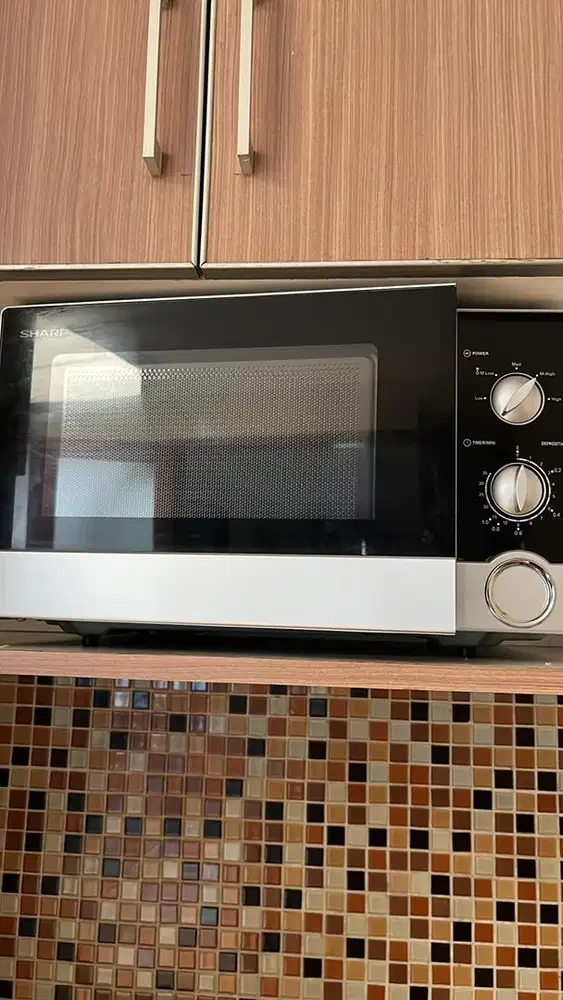Microwave Sharp R-21DO (S) 23 Liter