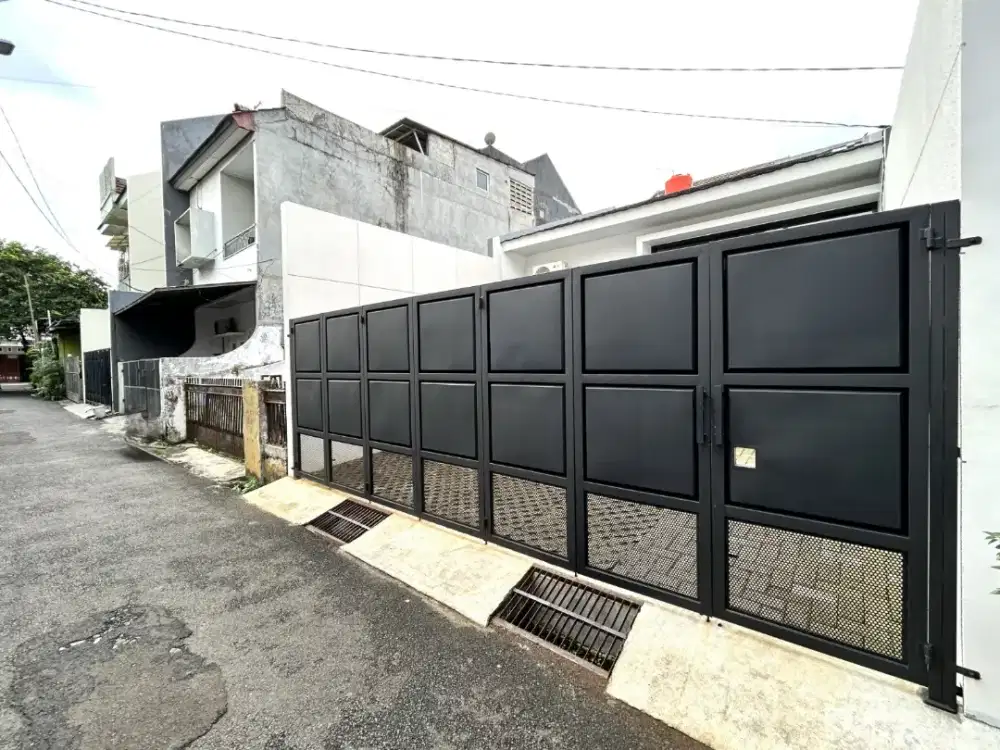 Dijual rumah semi furnised akses 1mobil lokasi tebet barat