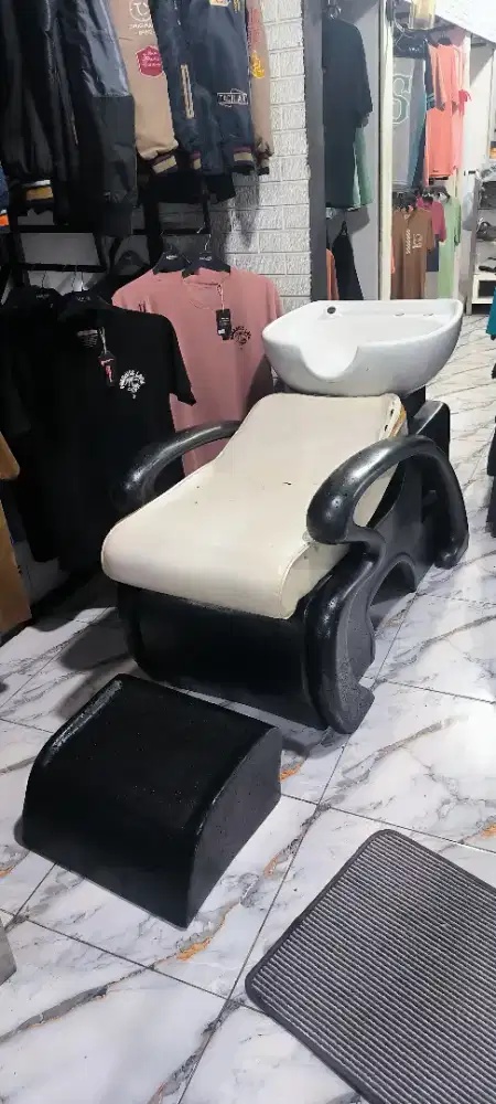 wasbak keramik 1.6jt