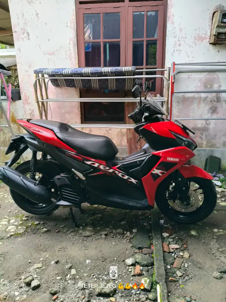 Aerox 2023 ab Sleman km 16 ribu orisinil mulus