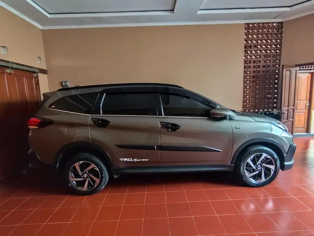 Toyota Rush 2018 Bensin