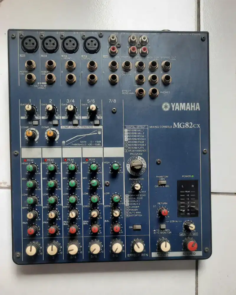 1 Unit Mixer Yamaha MG82CX Original