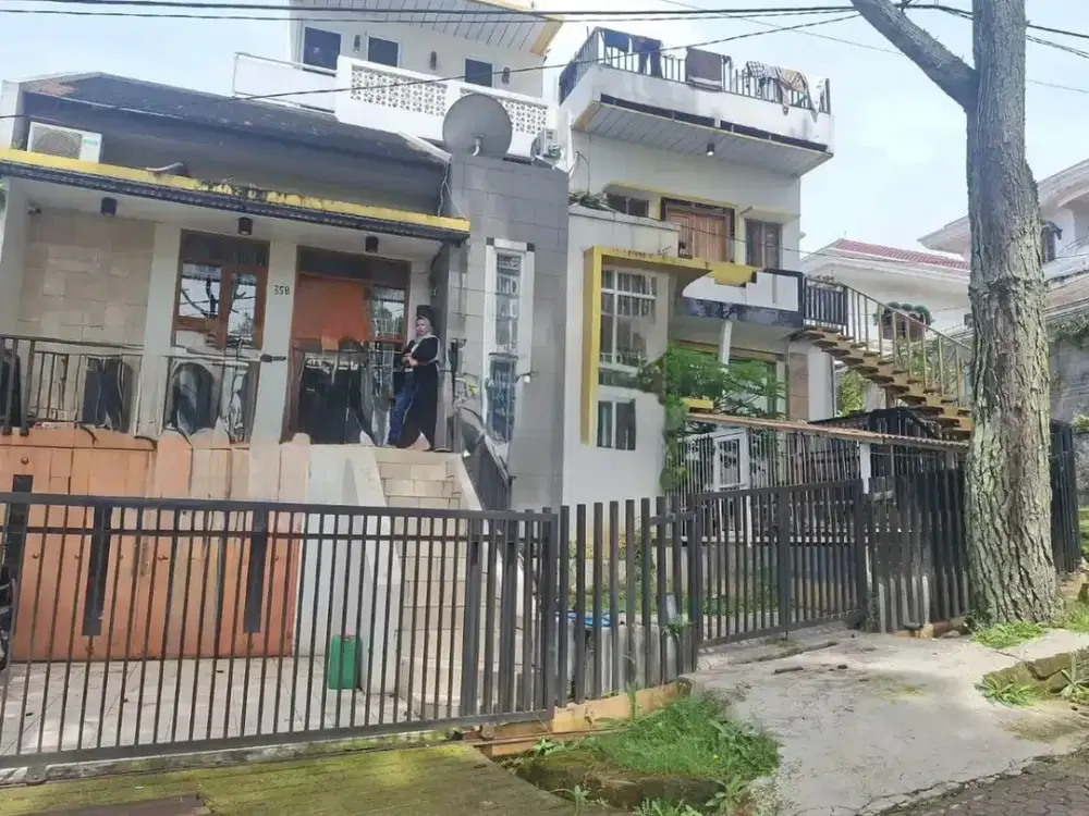Rumah SHM LELANG Murah Nyaman 2 Lantai Komp Katumiri, Parongpong