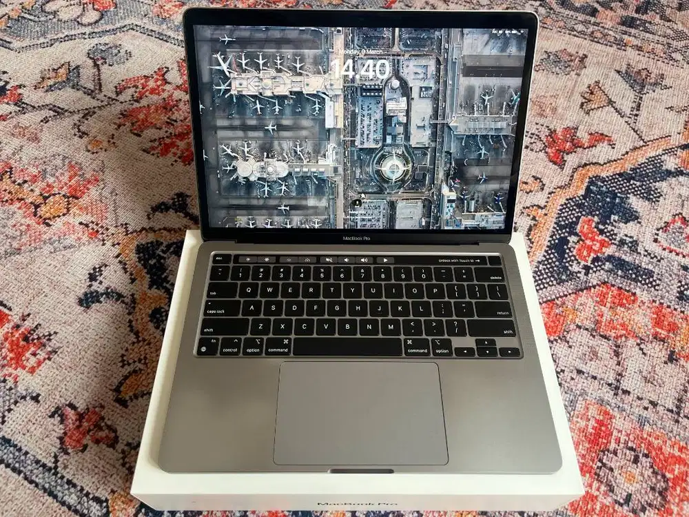 MacBook Pro M1 High Spec 16GB/1TB