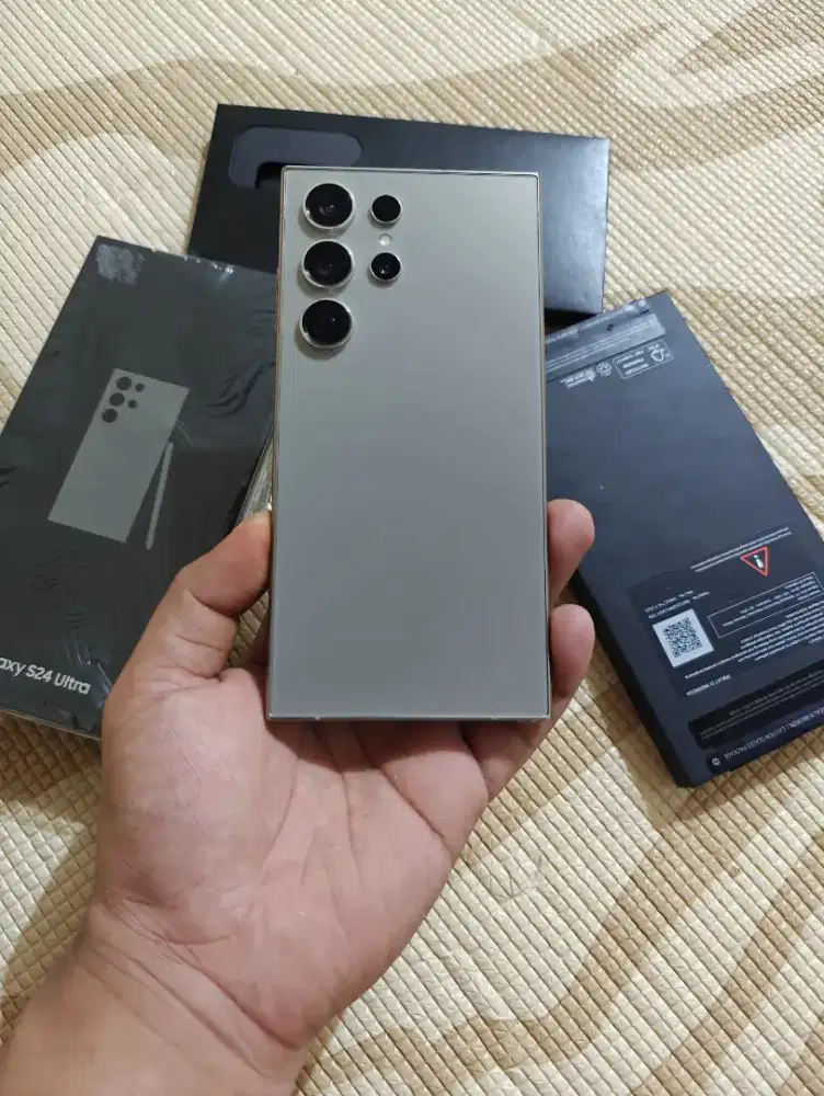 Samsung S24 ultra 512 grey